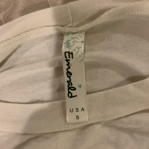 Size small - Picture 2 of 2